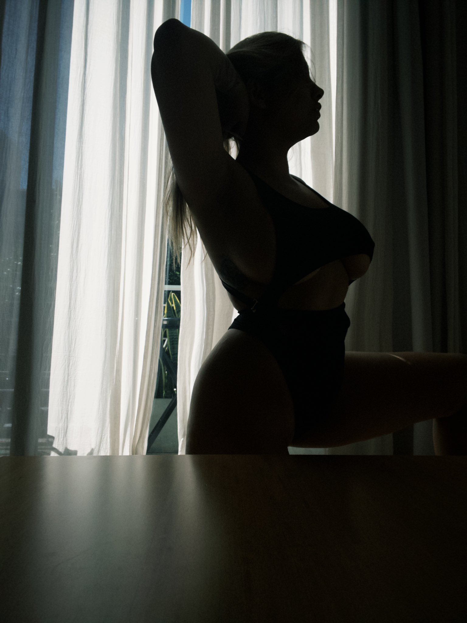Hi 🔥 https://t.co/SeB5LlTxIy 🔥 https://t.co/FBbVfme7ba