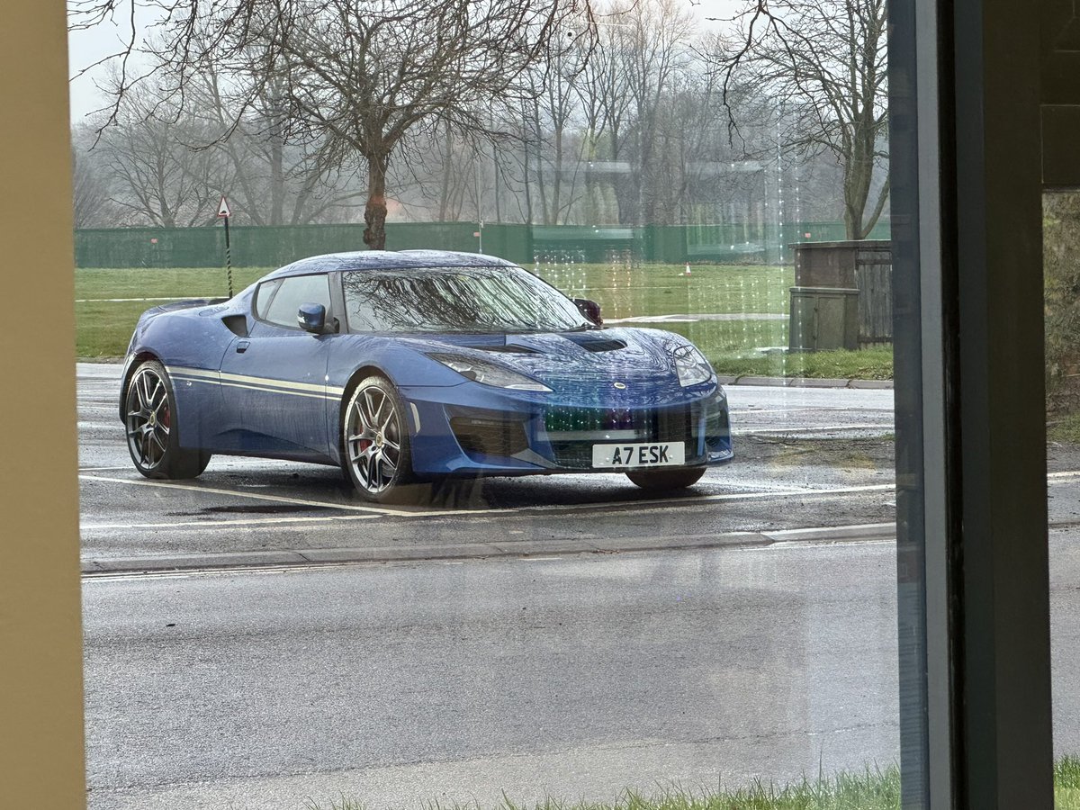 A7ESK's tweet photo. #Lotusdriversclub @FarmersFayre @LotusDriverClub @lotuscars The big breakfast meet up every second Sunday in the month as mentioned in Chicane magazine you can’t beat it .
@LotusUKDealer @bellandcolvill https://t.co/BlUJbkgD2i