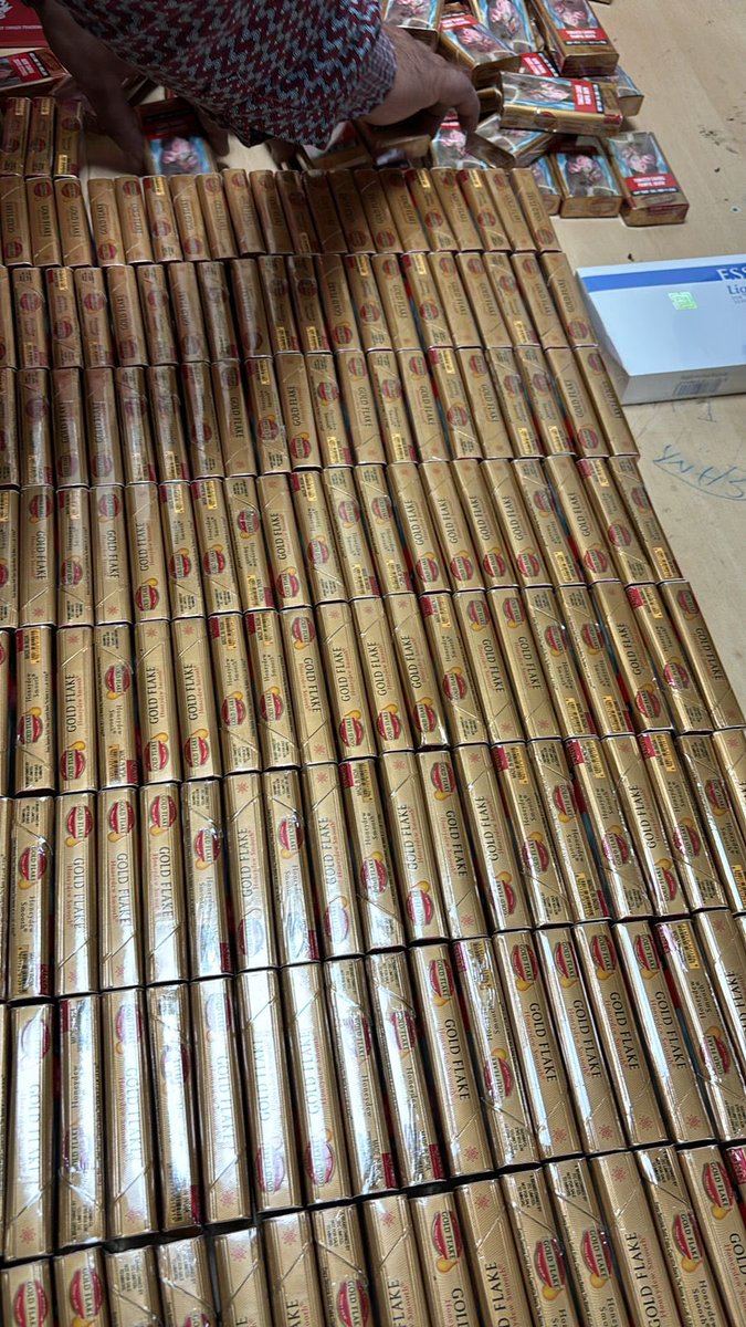 On the basis of profiling, Customs@IGI Airport have seized 620 boxes of  “Gold Flake” Cigarettes valued at Rs.21.08 Lakh from seven Indian nationals  coming from Bangkok. Further investigations are underway