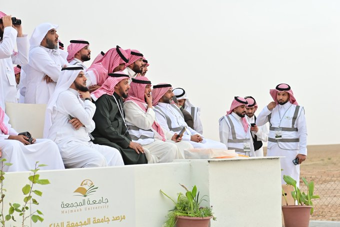 askoty's tweet photo. #الديوان_الملكي #السعودية : 
المحكمة العليا تُقرر أن يوم غدٍ الاثنين الموافق 11 مارس 2024م، هو غرة شهر #رمضان المبارك لهذا العام 1445هـ.
بعد رؤية هلال #الشهر_الفضيل في #حوطة_سدير  .. 
كل عام والجميع بخير وصحة وعافية 
تقبل الله الطاعات وكل رمضان وأنتم بخير
اللهم أنعم على بلاد المسلمين بالأمن والأمان والسلام والاستقرار