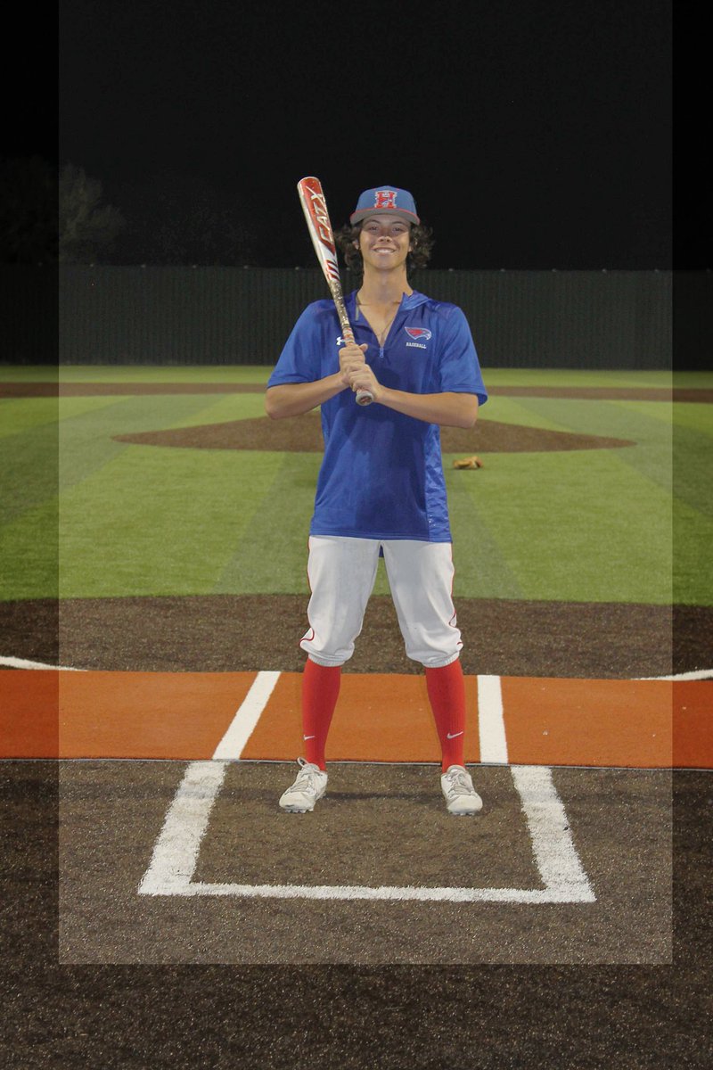 Coach_Howard804's tweet photo. Late post, but wanted to thank everyone who helped make our Meet the Hawks a success. Congratulations to senior, Cooper Jen (Texas Lutheran University commit), for winning the home run derby.

GO HAWKS!! https://t.co/iUxTCPZhUX