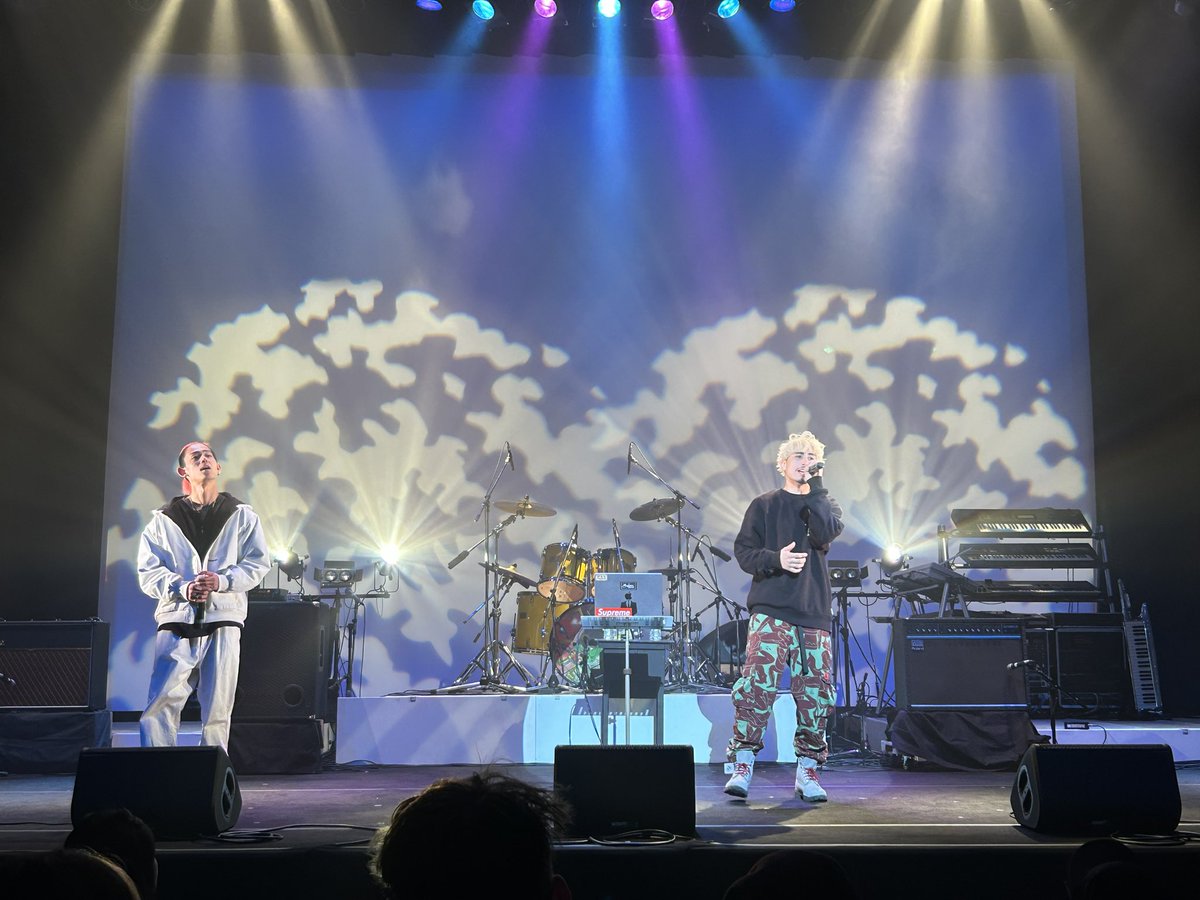 SPST2022's tweet photo. 君津文化ホールでのイベントLIVEFOREST2024ありがとうございました！一緒にステージを作ってくれた出演者スタッフの皆様、SPSTを見てくださった皆様のおかげで最高に良いライブが出来ました！今後も活躍も宜しくお願いします🥺
#君津 #liveforest2024 #SPST #onewayticket 

⬇️One-Way ticket⬇️ https://t.co/ODFlAaR1fF