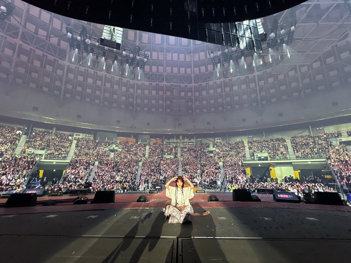 [📷]
240310
4일 동안 가슴 터질 듯
아이유‼️ 이름을 외쳐준 유애나들😍

유애나만 있다면
💜이 샵은 문 닫지 않아 늘 영원히💚

#아이유 #IU
#HER #HER_WORLD_TOUR