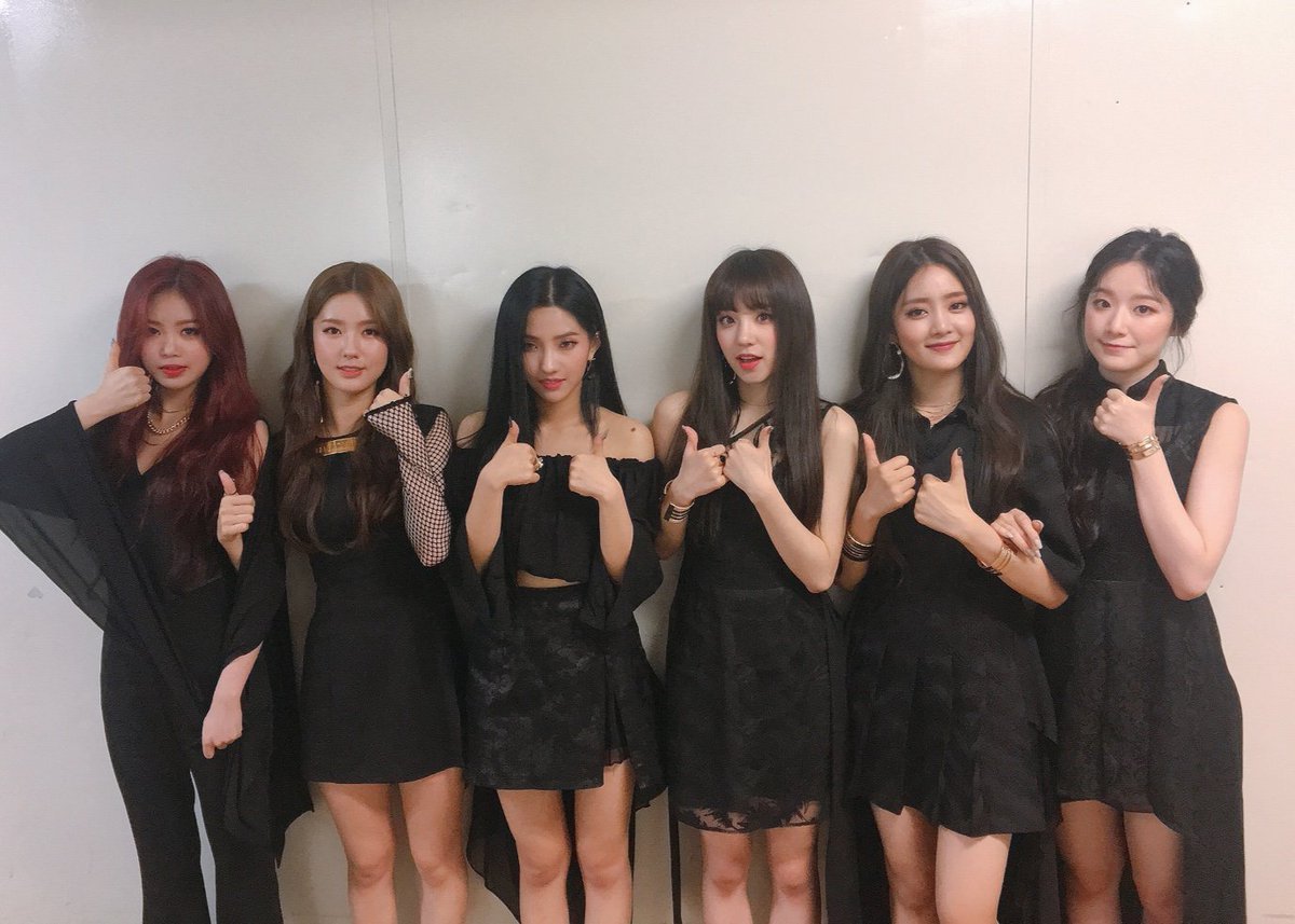 ⠀ 

     𝐬ailors  ✪  𝖘couts  🎬  !   𝕟ew update. 
          𝚟inyl   -   船員   ☆   𝑓r. the moon. 

⠀