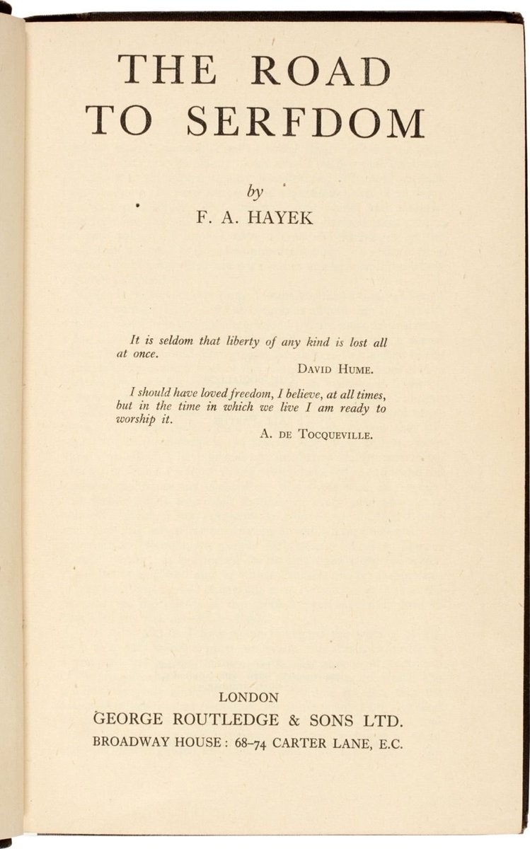 Il y a 80 ans, le 10 mars 1944, était publiée La Route de la Servitude, de Friedrich Hayek, livre politique majeur du XXe siècle. Plus que jamais d'actualité, il nous rappelle comment le social-étatisme (qu'il appelle "le planisme") ouvre la voie aux pires totalitarismes. (1/6)