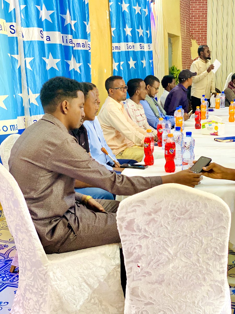 PRIkhaatumo's tweet photo. PRI recently engaged with a group of young leaders from the Buuhoodle community, who expressed gratitude for PRI's contributions to the region, particularly in supporting youth initiatives and peacebuilding efforts. PRI emphasized the importance of community stabilization and https://t.co/lbSAnLOveO