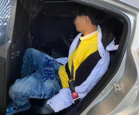 libsoftiktok's tweet photo. ICE just arrested this Honduran National in RI who’s wanted for m*rder and was convicted of a felony ass*ult charge.

He entered our country illegally in 2021. ICE requested to detain him but the court released him because Rhode Island is a Sanctuary State. 

In 2014, a Democrat Governor made Rhode Island a Sanctuary State.

https://t.co/n32gFhObSc