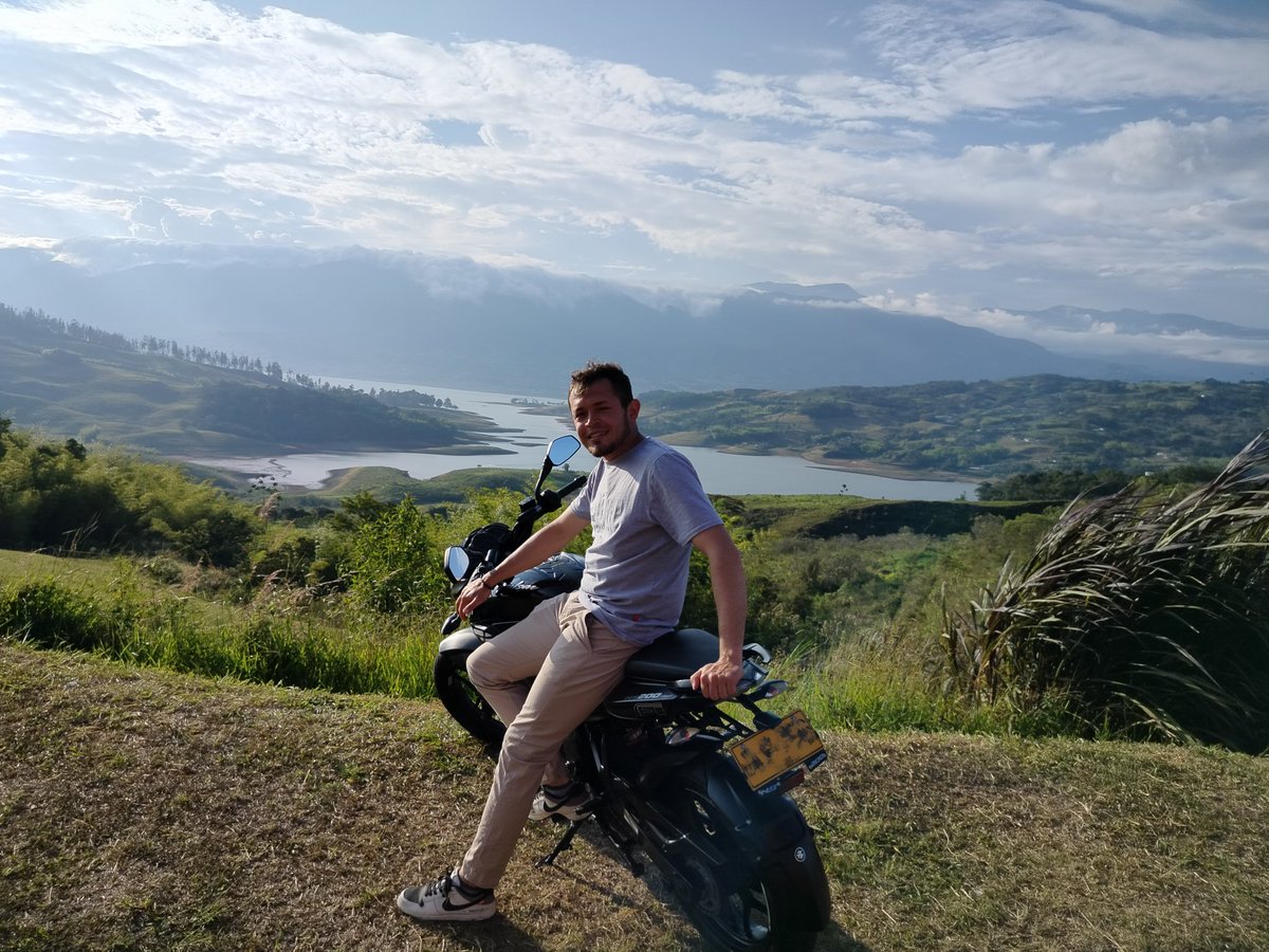 No solo el alcohol nos hace felices 😅