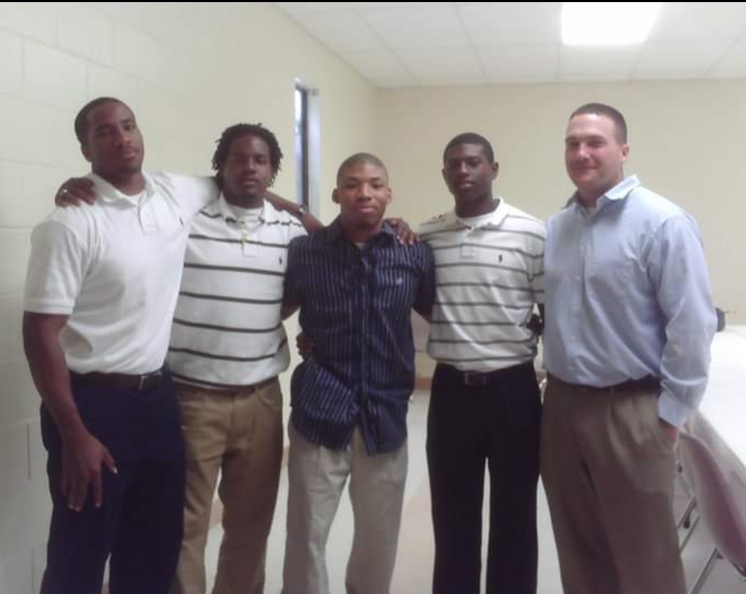 CoachJ253's tweet photo. Great visit from @TonyMillerJr. A truly uncommon man. Brought back some amazing memories from my young Coach J days. @CoachCampbell46 https://t.co/6jCD0mnnl6