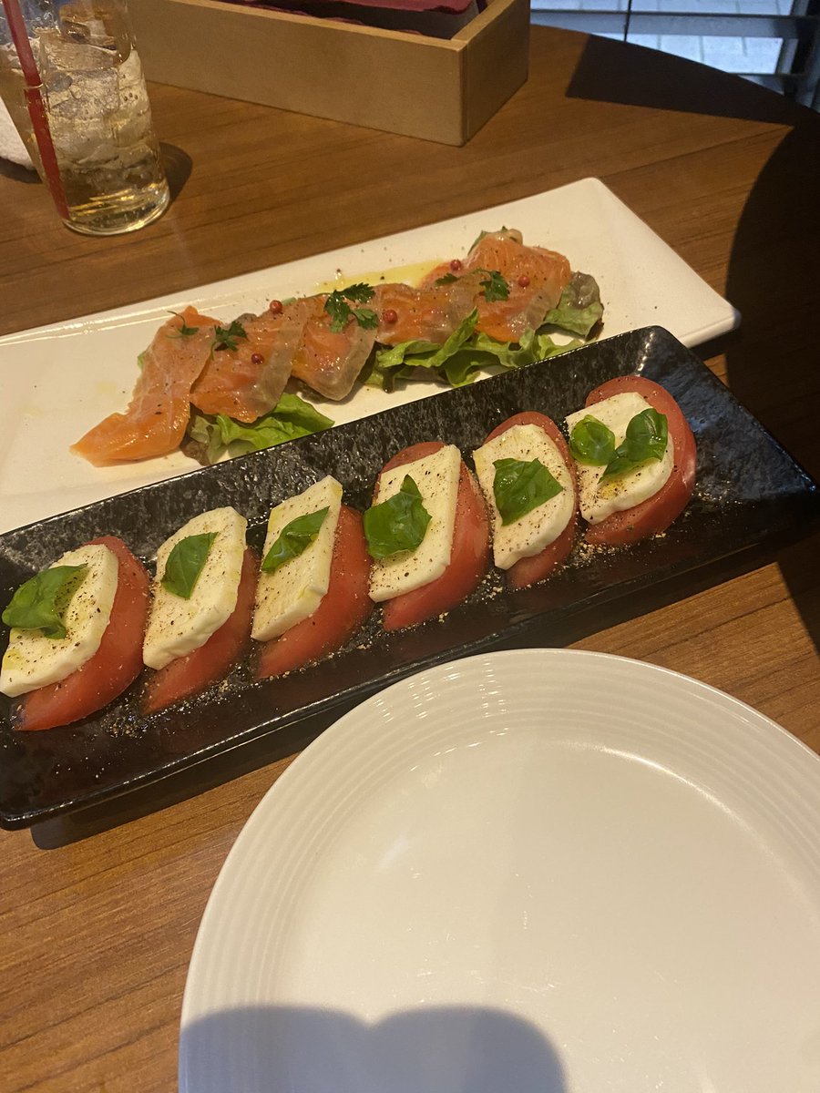 ari_2s's tweet photo. 今日食べたのと、買ったもの🫶しあわせだったぞ https://t.co/7MKODtp981