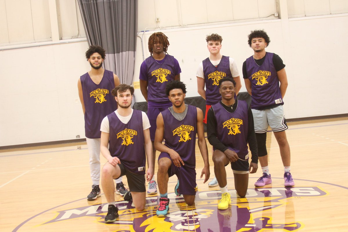 Thank you for representing the program the right way sophomores! 🙏🏾✨🏀

6’5 <a href="/QuintonMcCullo6/">Quinton McCullough</a> 

6’2 @montrealo_ 

6’5 <a href="/ogle_caden/">Caden Ogle</a> 

6’3 <a href="/PierreFaithful/">Nick Pierre</a> 

6’4 <a href="/macparmelee_/">Mac Parmelee</a> 

6’4 <a href="/Daniel_Cruz21/">🇵🇷</a> 

6’8 <a href="/DOnyekonwu/">DavidOnyekonwu</a> 

Honorary Sophomores:

5’9 <a href="/awhitejr1120/">AWJr4 🇵🇭</a> 

6’1 @benahm15