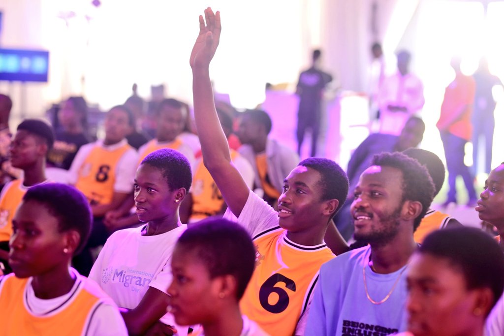 cissemariamam's tweet photo. At the #AllAfricanGames2023 in #Accra 🇬🇭I emphasized the essentiality of promoting unrestricted movement of young people across Africa, crucial for achieving UN #SDGs &amp; @_AfricanUnion Agenda2063.

Let's create opportunities for youth to thrive &amp; contribute to a prosperous Africa. https://t.co/BGnLpiGPJh