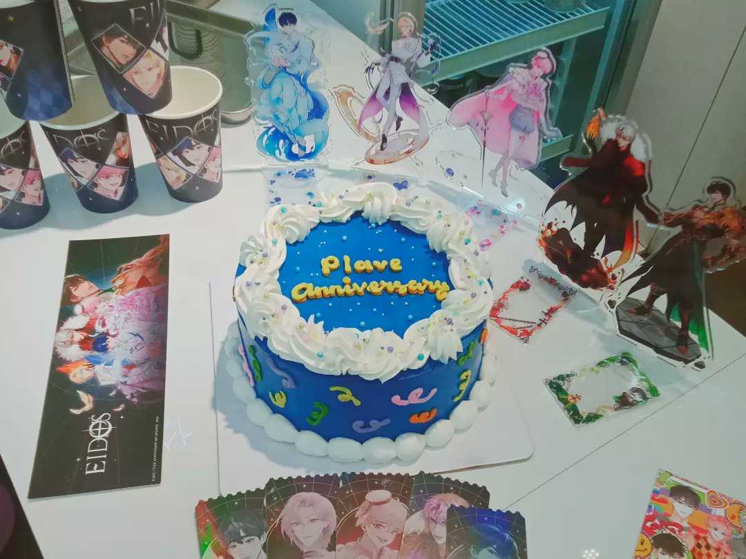 berryelleee's tweet photo. [031024] Thank you for organizing a cozy event @dearplaveph! Also, big hugs to PLLI's who gave out freebies (cute!). 💙💜💗❤🖤

*
#EidosReale #PLAVEIDOS https://t.co/VXbfhKXDs1