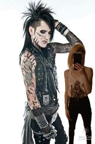 Felicitypurdy_'s tweet photo. Edit made by felicity birks 

#ashleypurdyinc #ashleypurdy #blackveilbrides https://t.co/MspfbjhDjC