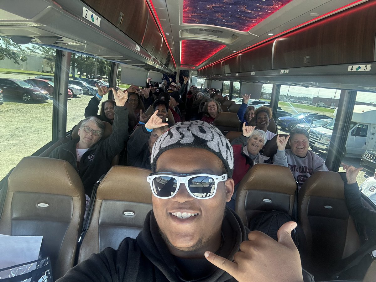 awright713's tweet photo. The #FAMS are on the way for day three of the #SECTourney!! We coming Coach @dawnstaley and @GamecockWBB!!! 🤙🏽🤙🏽🤙🏽 https://t.co/i6WFqBITC3