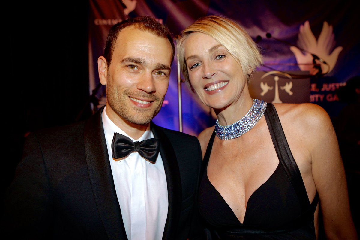 Happy birthday to the strong, smart and inspiring Sharon Stone 📸 by <a href="/persfotobureau/">Jim Hoogendorp</a> #peace #justice #security #foundation #launch #sharonstone #thehague