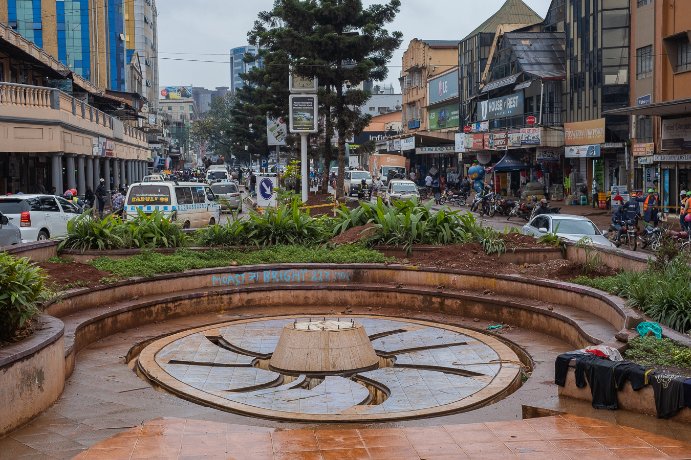 Uganda,Kampala can leave you confused very many times... This is what is remaining of KCCA's 'watoto Fountain' which was constructed at UGx 700,000,000 during Jennifer Musisi's term in office. 📷: @Katumbabadru1