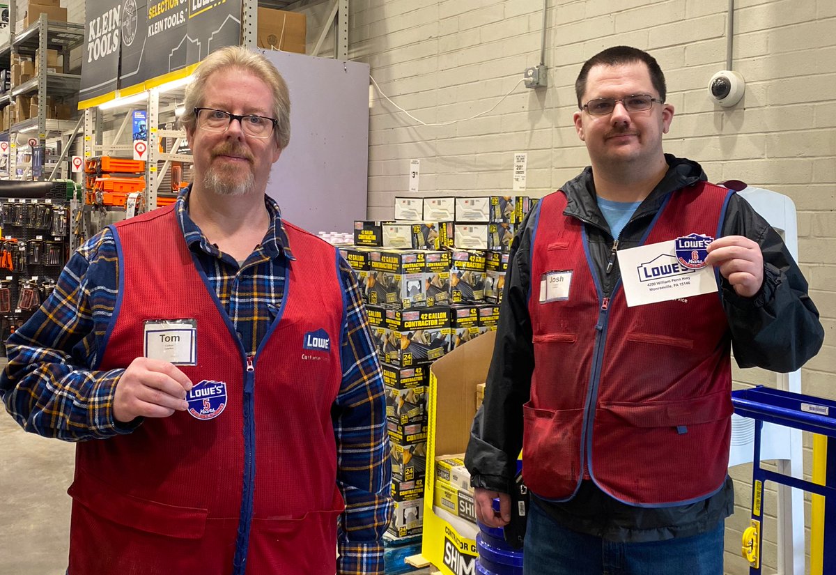 Happy Work-Anniversary! 🎉 
Thank you Tom and Josh, for providing for 5 and 6 Years of SMART Customer Service with <a href="/Lowes/">Lowe's</a> #FrontEnd1660 #SMARTCustomerService #WorkAnniversary <a href="/BlueTeam_R21/">Lowe’s Region 21</a>