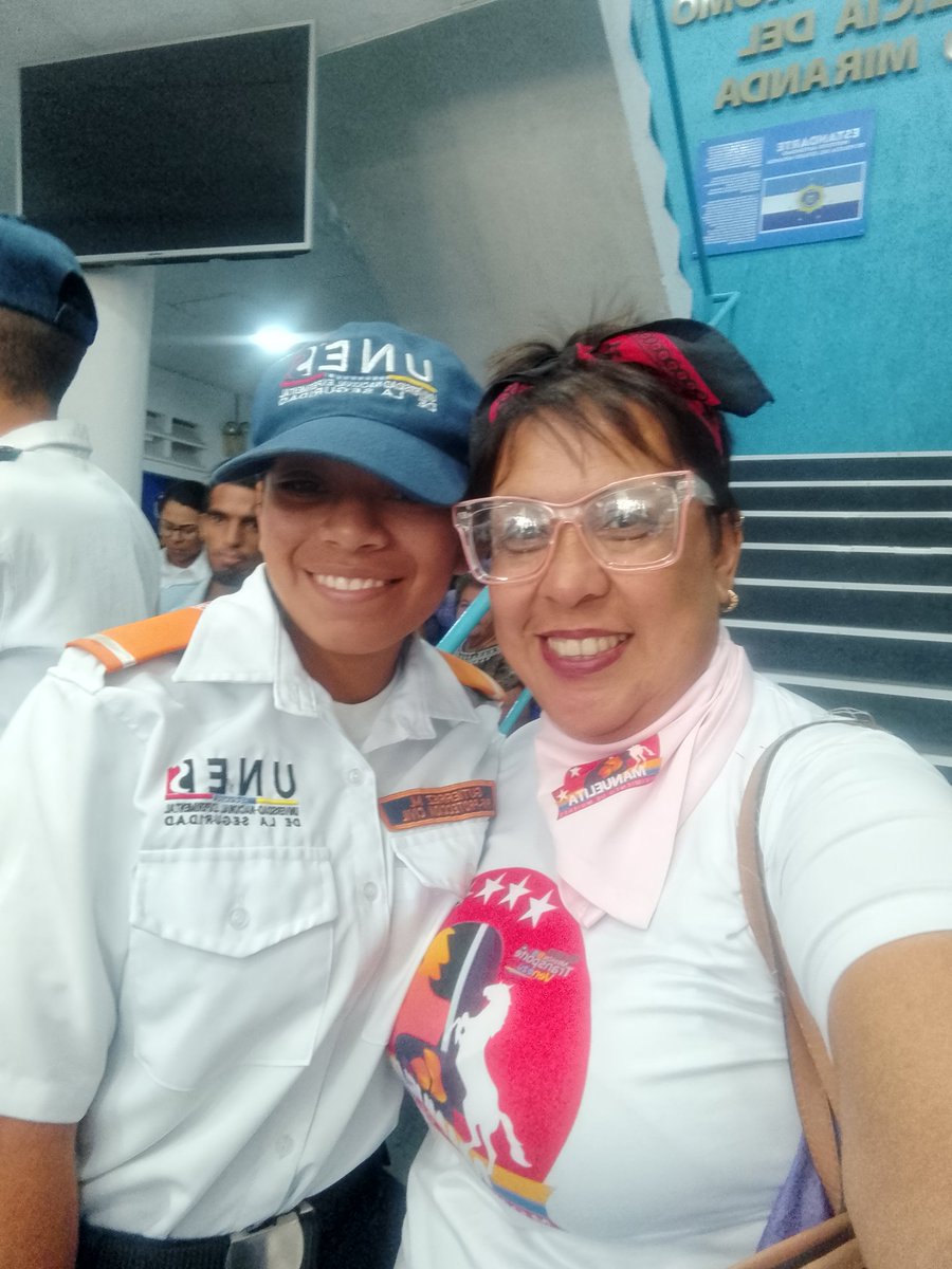 EDUCACIONPALANT's tweet photo. Cerramos una semana de grandes logros , actividades y compartir pero feliz de compartir con mujeres tan valiosas como ellas heroínas de Guaicaipuro https://t.co/D4fdaBf0WS