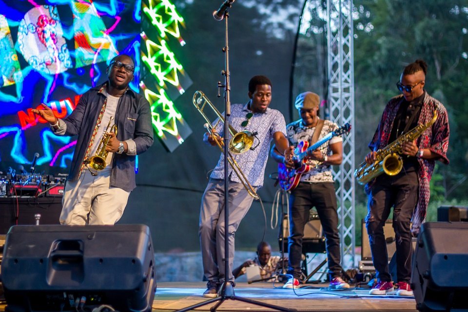 CapitalJazzClub's tweet photo. #NP, 'Mr. Masekela', off @NairobiHorns' *Kipepeo*. (2017). The #CapitalJazzClub984, with #JacobAsiyo, &amp; @KaimaMwiti.
McKinley: Trumpet
Rabai Mokua: Sax
Victor Kinama: Trombone
Kasiva Mutua: Percussion
Amani Baya: Drums
Newman Owor: Guitar
Moise Basinza: Bass
George Nyoro: Keys. https://t.co/EeUrcWFeZE
