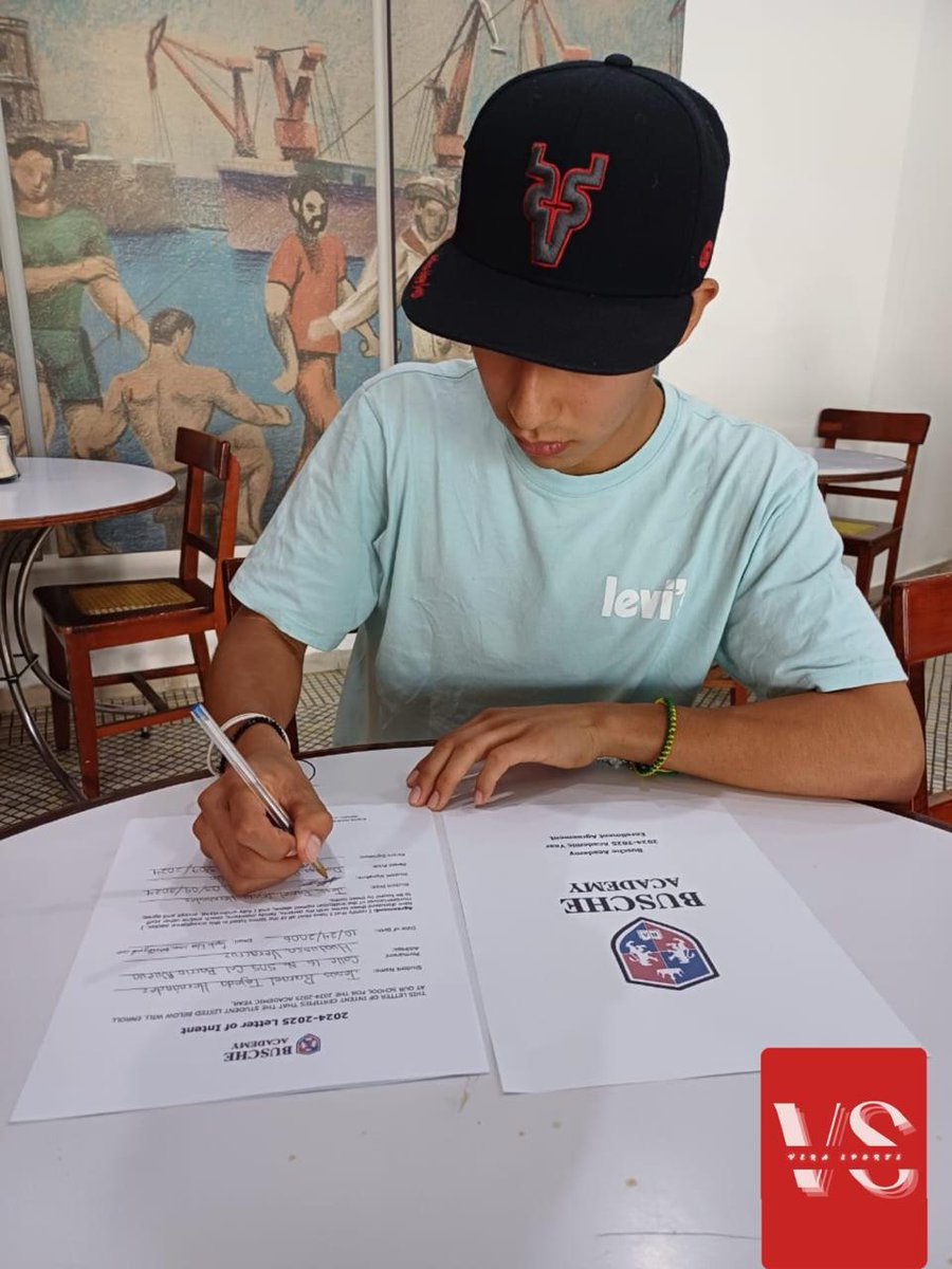 Vera_Sport_'s tweet image. Congratulations to our athlete Rafael Tejeda for his commitment to Busche Academy to continue his academic and athletic career.
Well deserved Rafael

@CoachDJonesJr