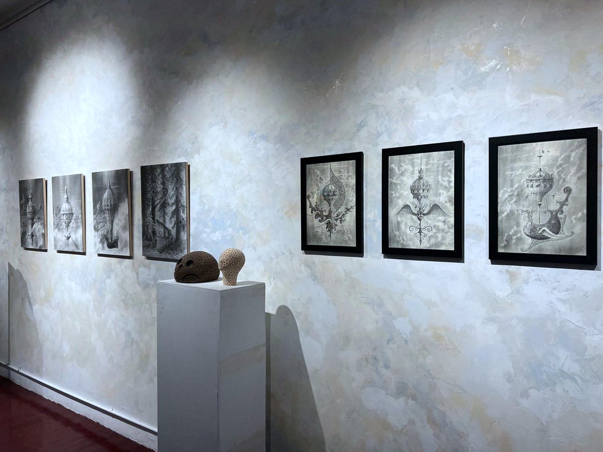 Chris Becker Art tweet media