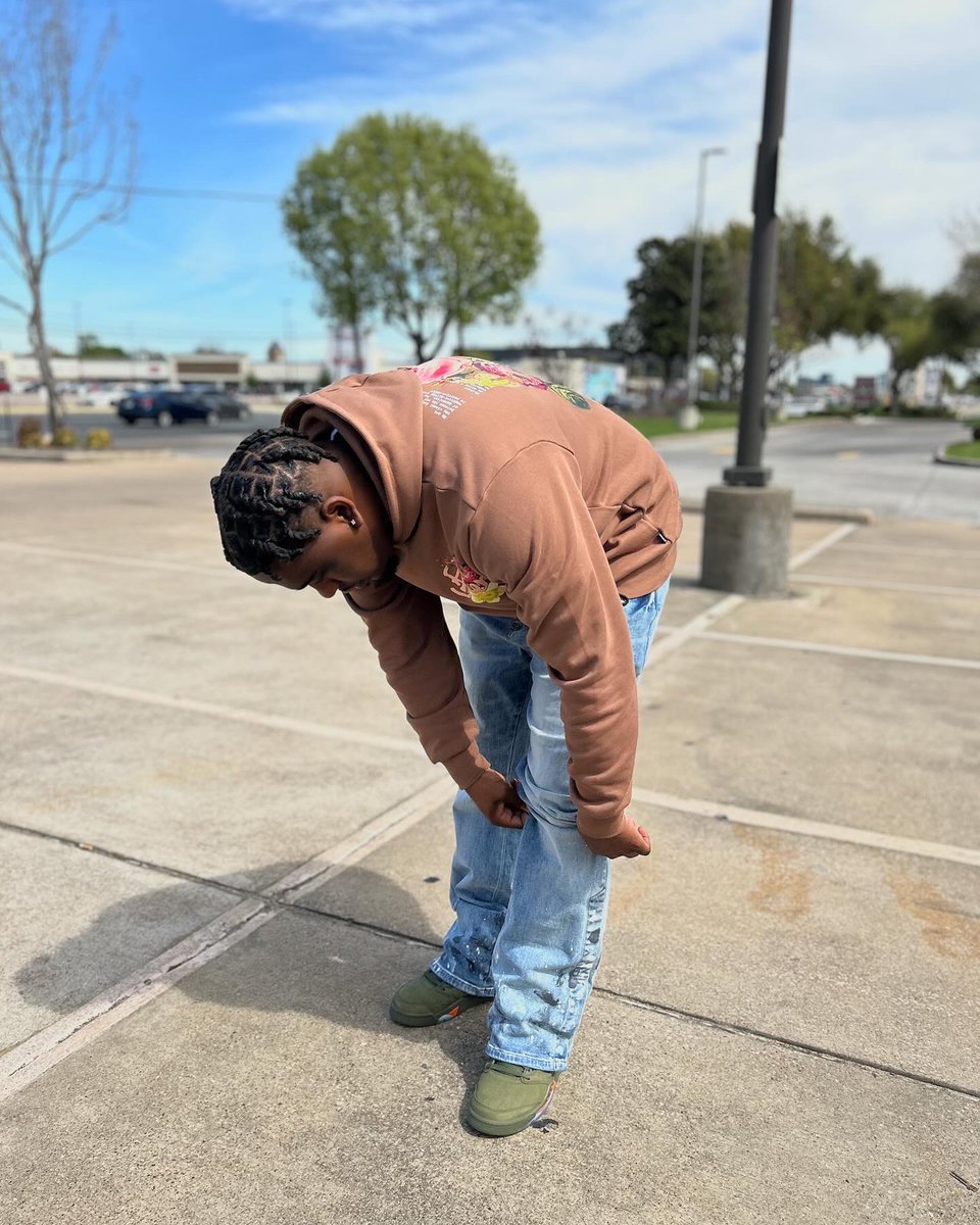 lilyawkwill's tweet image. Fuck all my problems I know God gon get me through✝️❤️‍🩹❗️

He had snitched to kut his time boy I’ll never feel like you 🙅🏽‍♂️🐀❗️