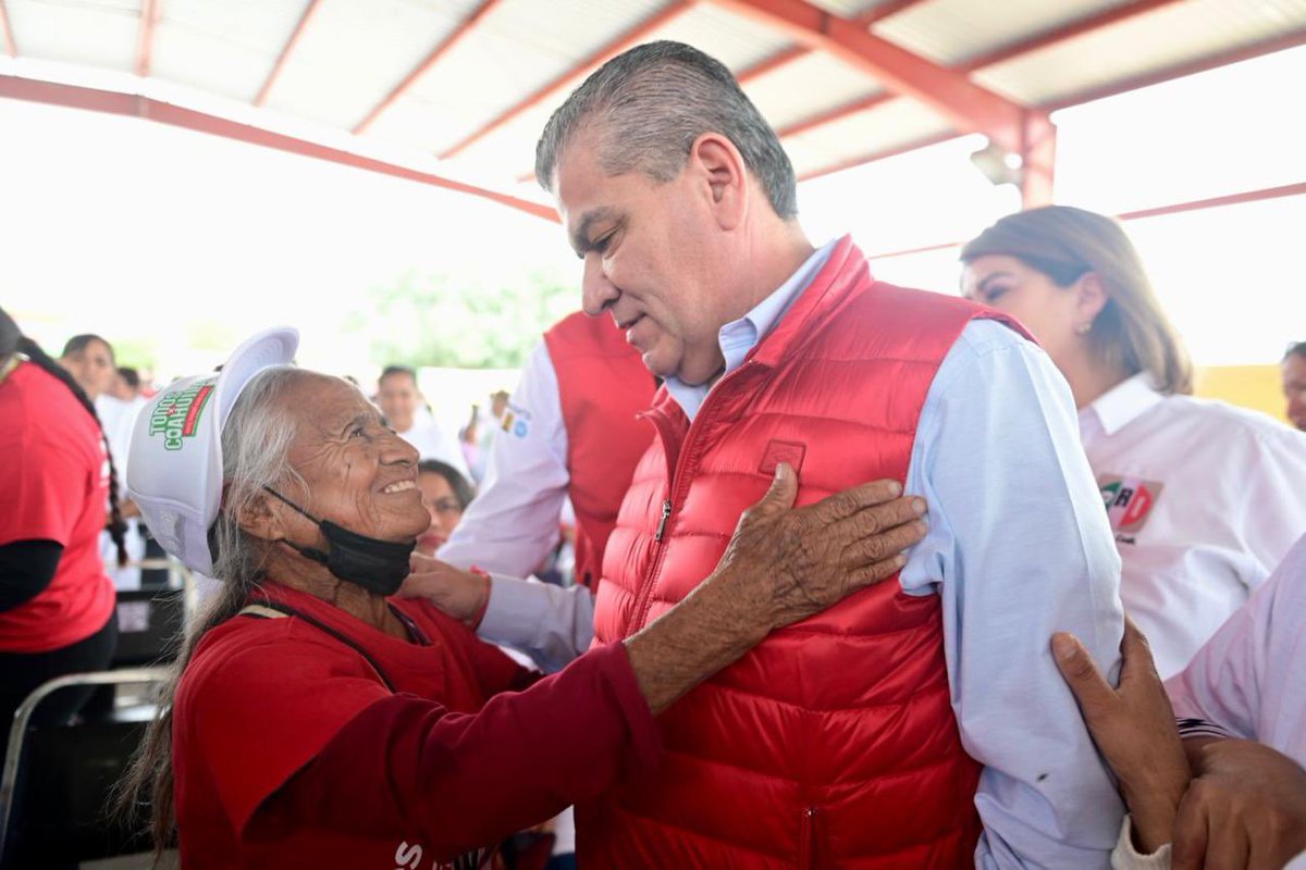 mrikelme's tweet image. Hoy tuvimos la oportunidad de visitar a nuestra gente de los ejidos Juan Eugenio, Jalisco y La Flor de Jimulco, quienes nos recibieron de manera extraordinaria. 
(1/3)
