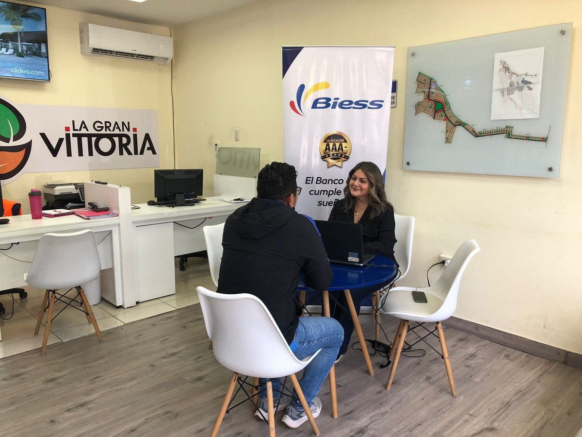 BiessEcuador's tweet photo. #BiessContigo | Hoy, nuestros asesores estuvieron en la #CasaAbierta del proyecto inmobiliario “Gran Vittoria”, brindaron información a todos los visitantes.

#BiessCumpleTusSueños https://t.co/7DLtx1gDPM