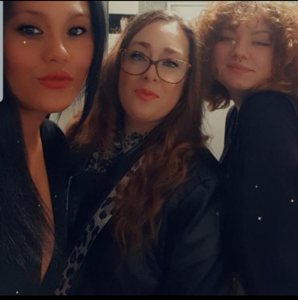 DeeTalks11's tweet photo. Yesterday was pretty eventful and epic. All my fave people in one day 🥰 https://t.co/0M8qNeogSF