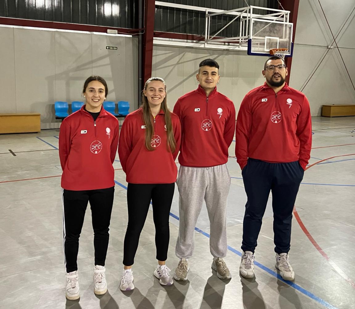 FBCyLBierzo's tweet photo. Estos son nuestros técnicos que se están encargando del PRD Bierzo esta temporada. Nadia y María (femenino), Miguel y Jose (masculino) #Bierzo @FBCyL https://t.co/L21B1baRl5