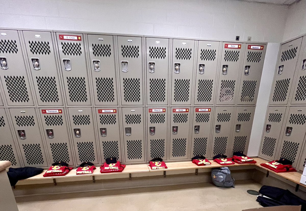 WCEastSoftball's tweet photo. Shout-out to our Boosters for hooking it up with new gear and locker name plates! We feel the love! Thank you! 🙌🏻 #swag #ESB24 https://t.co/m5FuKY7eTX