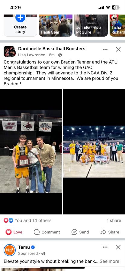 b_tanner1's tweet photo. GAC Champs 🟢🟡 Glory to God! @GradyMajors @SandLizardHoops @ATUMBB https://t.co/5bEcngX7kM