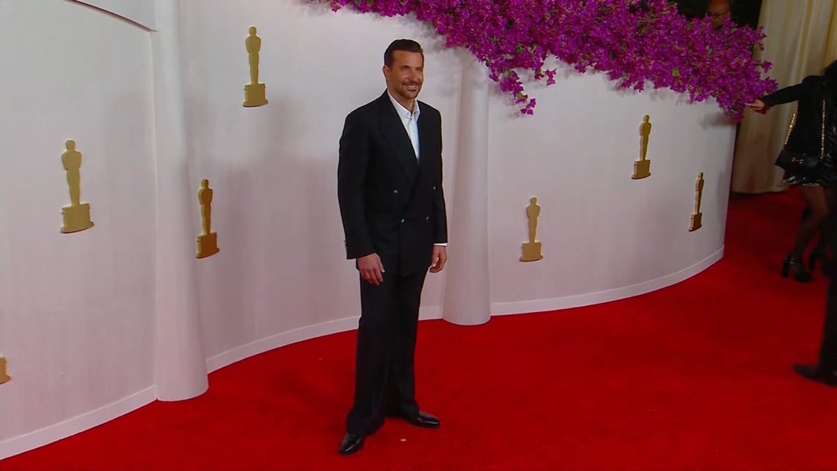Bradley Cooper has arrived at the 2024 #Oscars