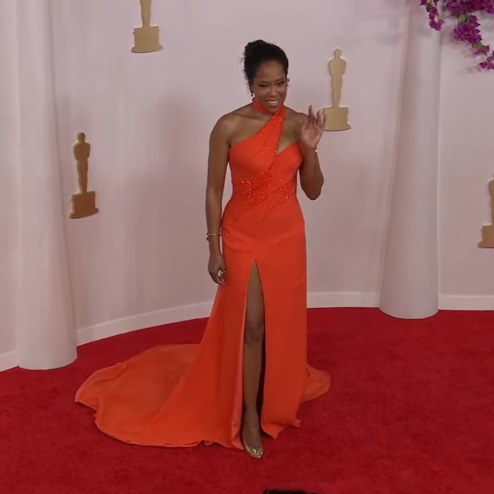 Regina King has arrived at the 2024 #Oscars