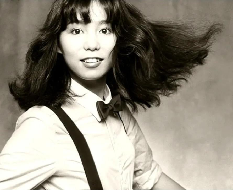 WarnerBros_Char's tweet photo. Warner Music's Artist of the Day is:
Mariya Takeuchi AKA Miyabi and MAKO

Her discography is composed of:
- Variety
- Quiet Life
- Bon Appetit!
- Trad
and many more.

#WarneroftheDay #MariyaTakeuchi #WarnerMusicGroup #MoonRecords https://t.co/ET6CSVxti1