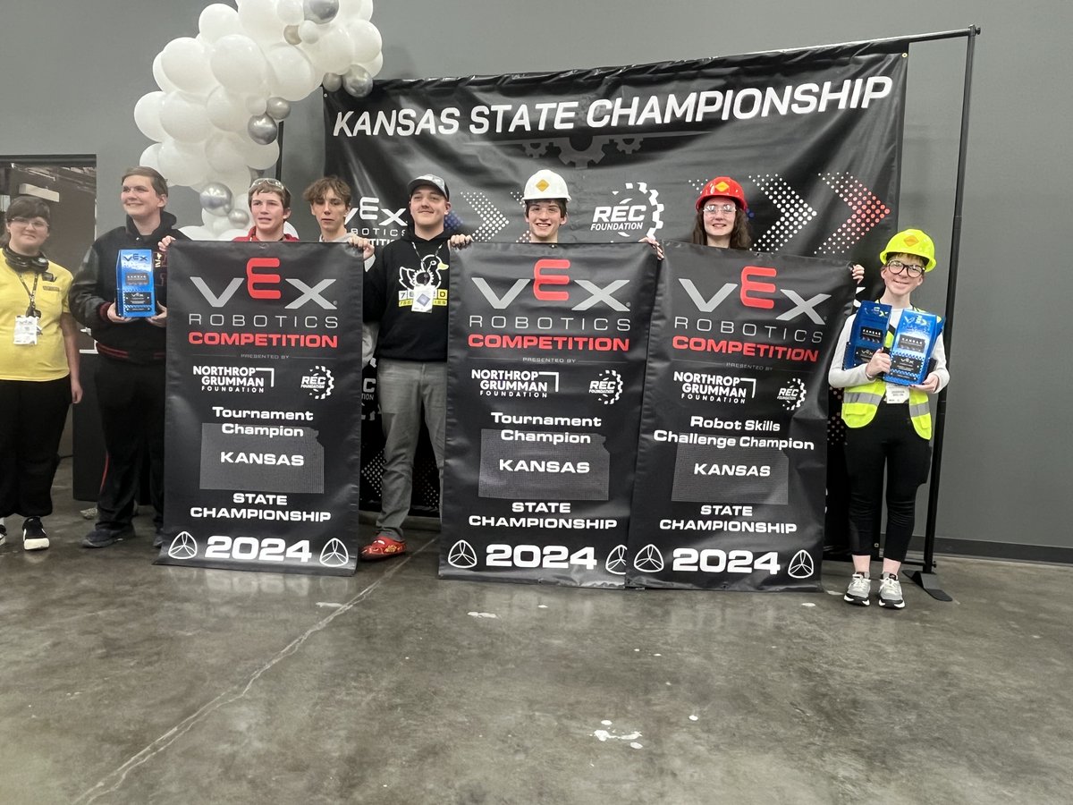 Hesston Robotics tweet media