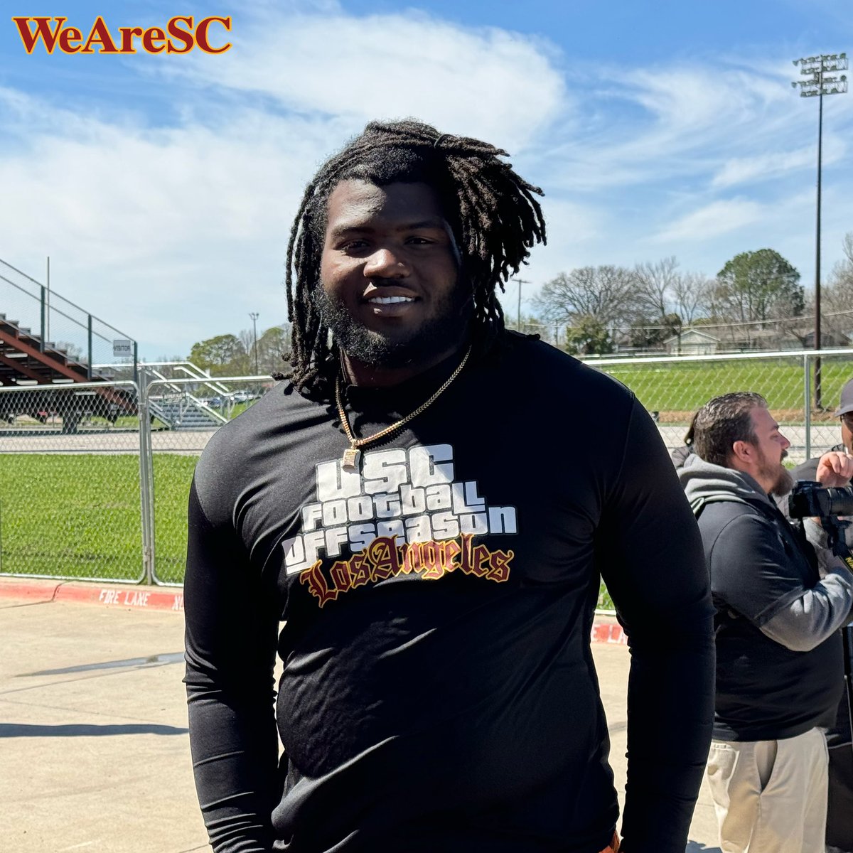 #USC Defensive Lineman BEAR ALEXANDER at the Dallas Under Armour Next Camp Sunday❕✌🏼 📷 @On3USC #FightOn