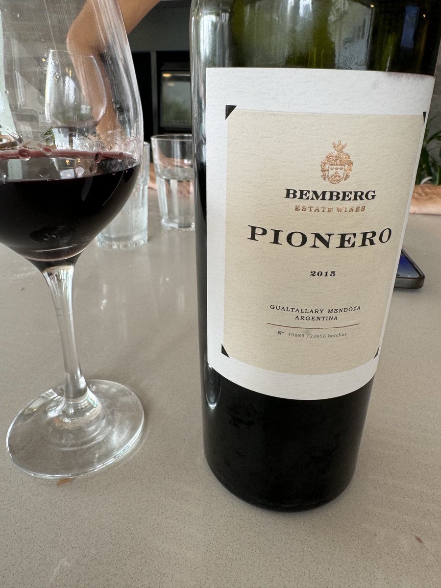 Daniel Godoy tweet media