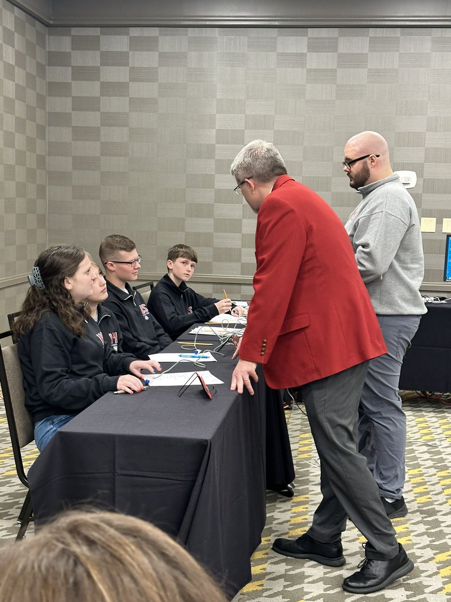 KristySammons's tweet photo. Our quick recall had some impressive matches. We are so thankful for our players,coaches, siblings, parents, @lawrenceky_cao and @All_in_LC for supporting our team!! Individual awards tomorrow 
These kids have been great and I’m so excited to see this team continue to grow! ❤️🐾 https://t.co/2qDQ5BM3Nk