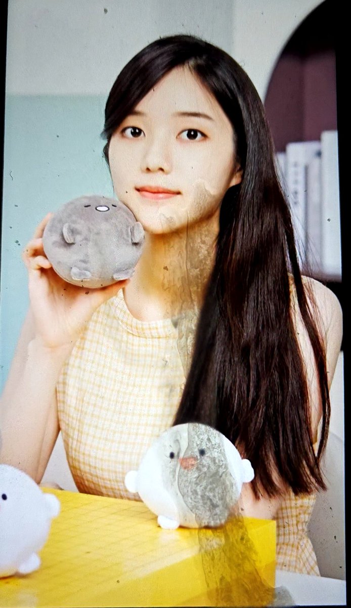 #射屏 #意淫 #俞俐均
战老都射过了，也不差俞妹妹了
看起来还是挺有表面大家闺秀实际反差骚婊的感觉的。