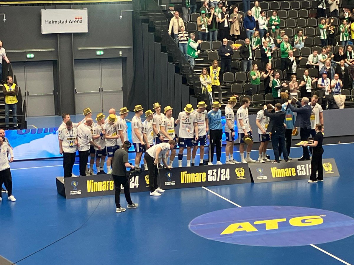 dppsyd's tweet photo. Cupaguld! https://t.co/uurNEWsiP4