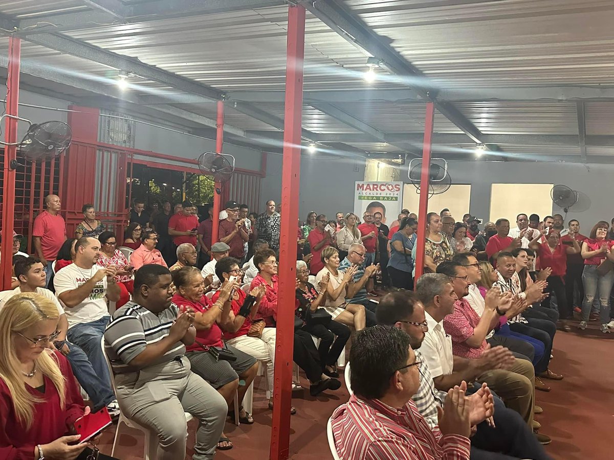 VEGA BAJA- Casa llena esta noche en la inauguración del comité municipal de mi amigo y alcalde, Marcos Cruz Molina en la ciudad del Melao Melao. Estamos listos y seguros para continuar la obra que todos los vegabajeños merecen.