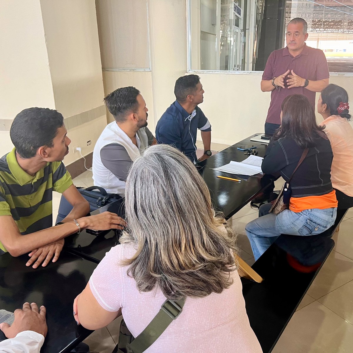 jhorvysasterio's tweet photo. #10Mar | Reunión del Equipo Municipal de Activistas en Puerto Ordaz, junto al Resp. Regional Francisco Sucre y miembros de las parroquias en Unare, definiendo la ruta de trabajo de cara a las #Presidenciales2024 https://t.co/rGsxKxwJ0J