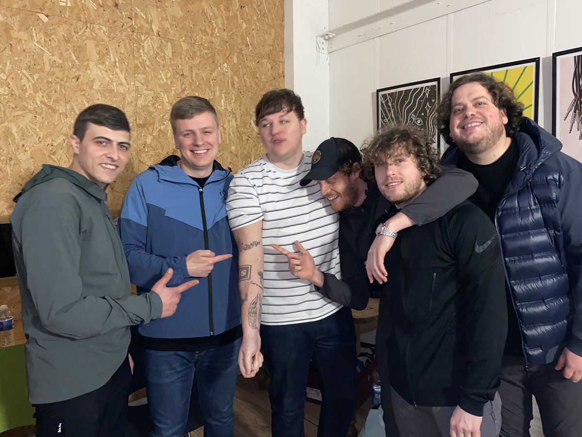 COLUMBIA_'s tweet image. What a night 🖤

@This_Feeling x @DistrictLpool