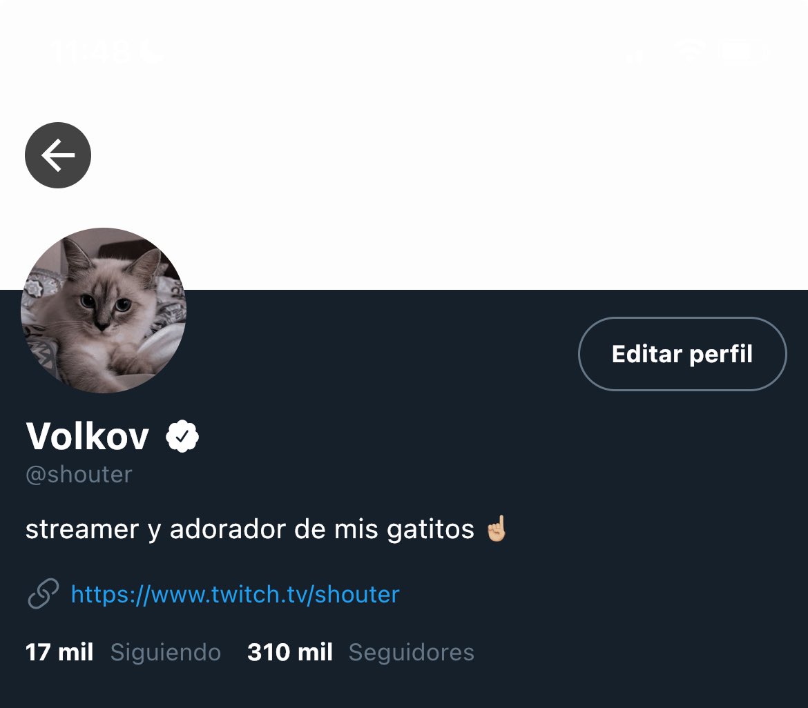 val_truski's tweet image. perfiles de Horacio y Volkov