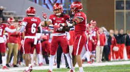 AceBrown__'s tweet photo. Blessed to receive my 4th offer from Miami (OH) @MiamiOHFootball!!

@adamgorney @AllenTrieu @MickWalker247 @RivalsPapiClint @SWiltfong247 @Martin_Miami_HC @Hoban_Strength @Bryan_Ault @RedHawksRecruit @MickWalker247 @OHSFBMedia @CSmithScout @DemetricDWarren https://t.co/ExZcTHR0iK