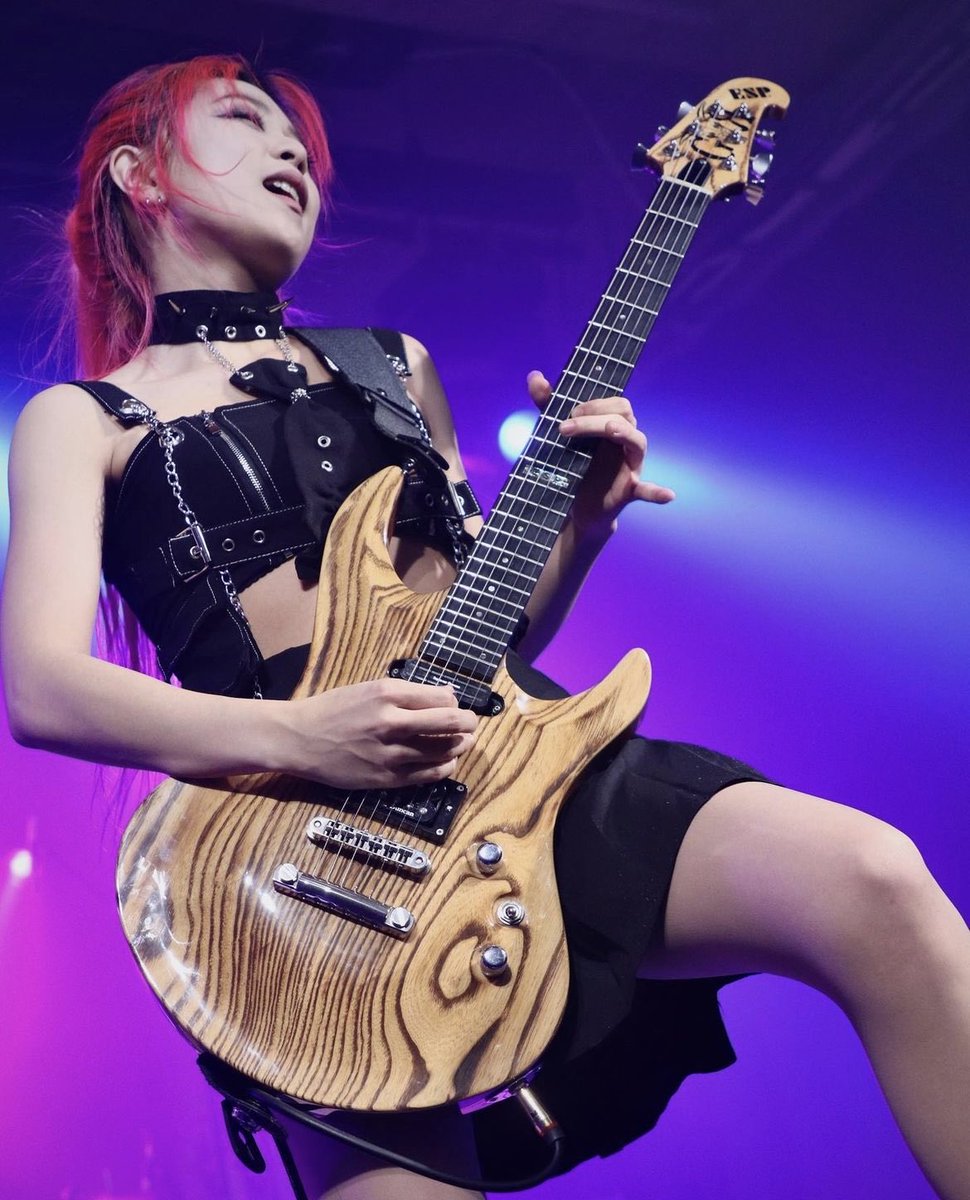 RQFILM's tweet photo. Iree Performing at the Badass Unnies Festival, February 5, 2023. Photo by Lindsey Thompson. 

#RollingQuartz #IREE #롤링쿼츠 #아이리 https://t.co/pH1DIzWjRt