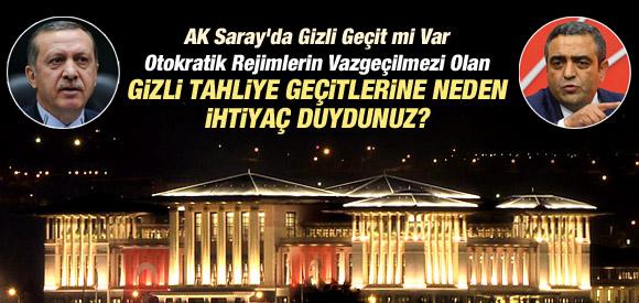KaranliginKizi7's tweet photo. YORUMSUZ!
TARİH #UNUTMAZ 
ARŞİV #HATIRLATIR 
TÜM #GERÇEKLERİ 

TÜRKİYE nin 
30 SENELİK DÖNGÜ VAKTİ GELDİ ÇATTI!

https://t.co/1iQNoACL3z 30 sene Döngü de  
MENDERES #ASILDI
https://t.co/WNlvcRlAZs 30 Sene Döngü de 
ÖZAL #ZEHİRLENDİ 
3.cü Döngü Geldi Çattı
1994+2024=30
#VakitDoldu https://t.co/N2dxbg6kO4