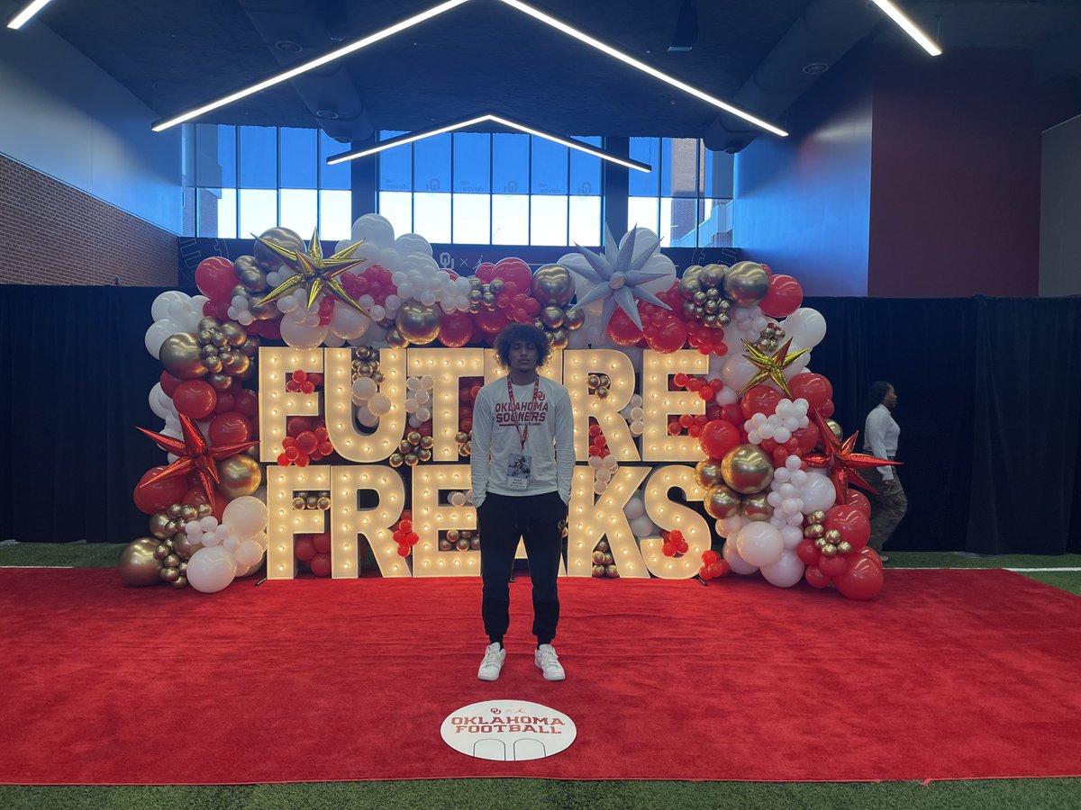 Adam Auston (@_adam_auston) on Twitter photo Had a great time at 🅾️U yesterday great environment learned lots of things and a great coaching staff thank you for having me out!! <a href="/coach_bhall/">Brandon Hall</a> <a href="/CoachVenables/">Brent Venables</a> <a href="/CoachZAlley/">Coach Zac Alley</a> <a href="/CoachWeinreich/">Coach Henry Weinreich</a> <a href="/MatthewSpicer05/">Matthew Spicer</a> Had a great time at 🅾️U yesterday great environment learned lots of things and a great coaching staff thank you for having me out!! <a href="/coach_bhall/">Brandon Hall</a> <a href="/CoachVenables/">Brent Venables</a> <a href="/CoachZAlley/">Coach Zac Alley</a> <a href="/CoachWeinreich/">Coach Henry Weinreich</a> <a href="/MatthewSpicer05/">Matthew Spicer</a>